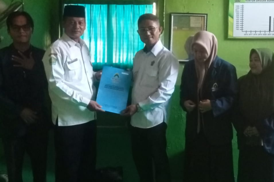 Mahasiswa Prodi Ilmu Hadis UIN Madura Laksanakan PPL di KUA Kecamatan Pamekasan